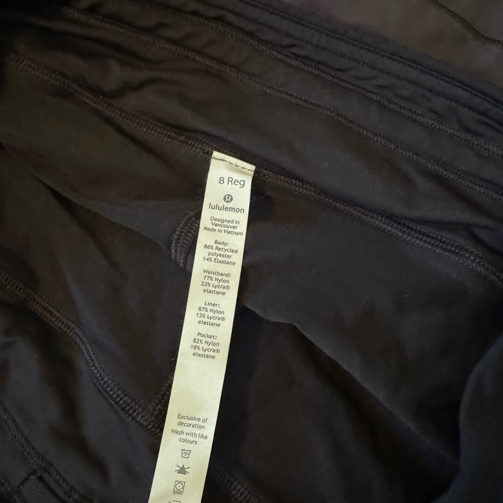 Lululemon Athletica Black Skirt - Picture 3 of 3